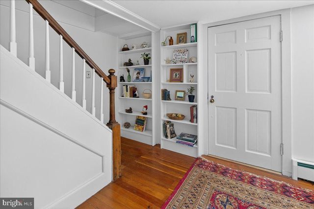 209 HARBOR WOODSVILLE, Hopewell, NJ 08530