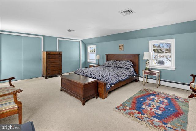 209 HARBOR WOODSVILLE, Hopewell, NJ 08530