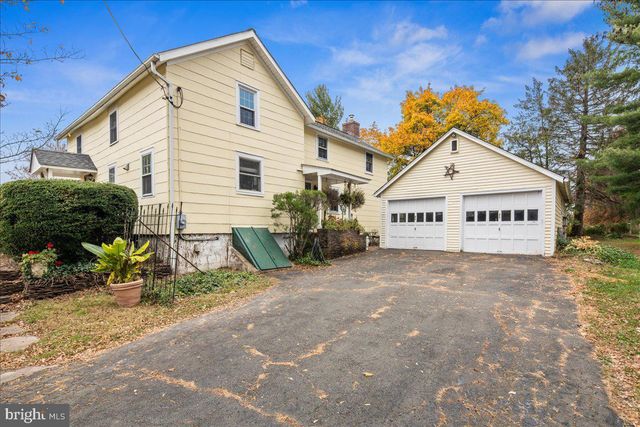209 HARBOR WOODSVILLE, Hopewell, NJ 08530