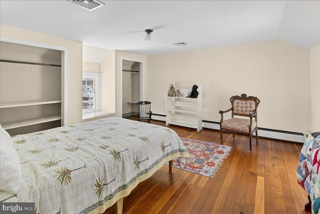 209 HARBOR WOODSVILLE, Hopewell, NJ 08530