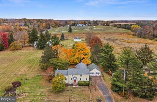 209 HARBOR WOODSVILLE, Hopewell, NJ 08530