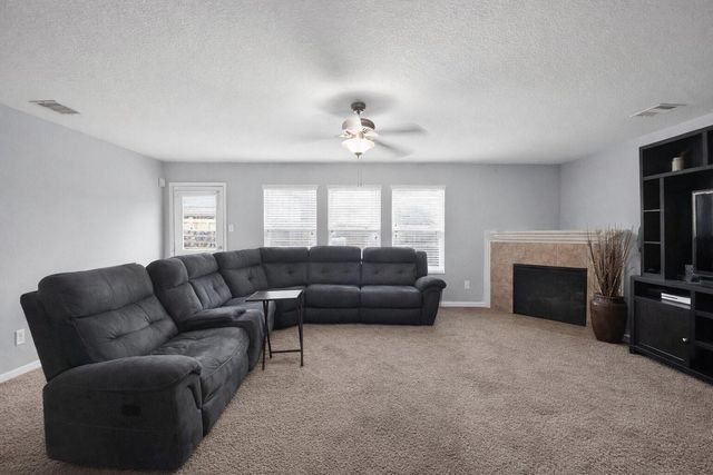 7902 Sesame Street, Baytown, TX 77521