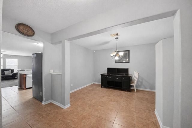 7902 Sesame Street, Baytown, TX 77521