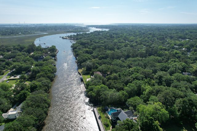 2180 Wappoo Hall Road, Charleston, SC 29412