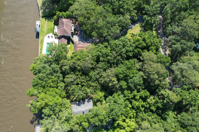 2180 Wappoo Hall Road, Charleston, SC 29412