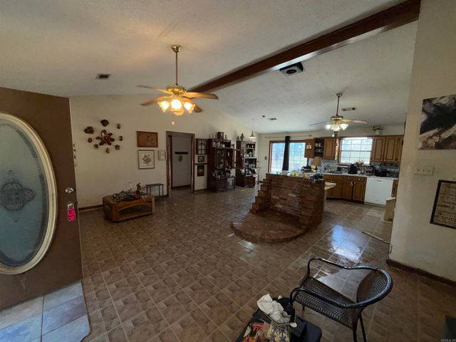 27 Piney Trail, Cabot, AR 72023