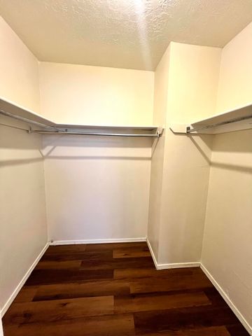 12200 Candelaria Road NE, Albuquerque, NM 87112