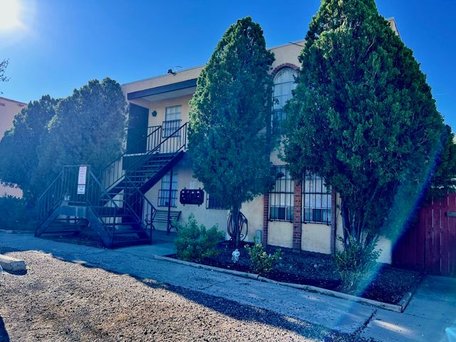 12200 Candelaria Road NE, Albuquerque, NM 87112