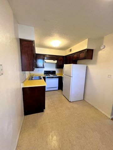 12200 Candelaria Road NE, Albuquerque, NM 87112