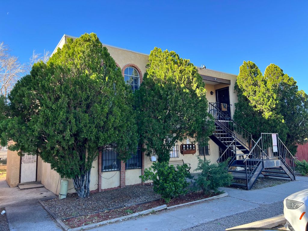 12200 Candelaria Road NE, Albuquerque, NM 87112