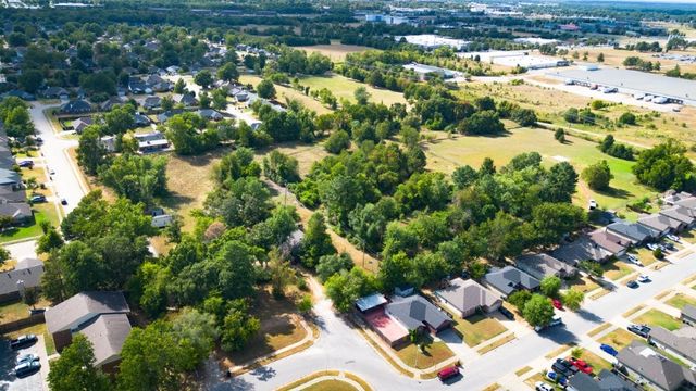 1108 N 31st Street, Rogers, AR 72756