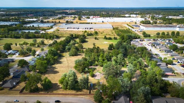 1108 N 31st Street, Rogers, AR 72756