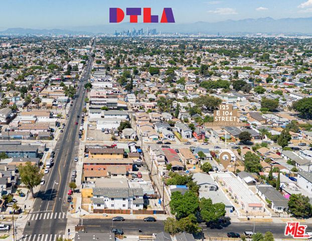 125 E 104th Street, Los Angeles, CA 90003