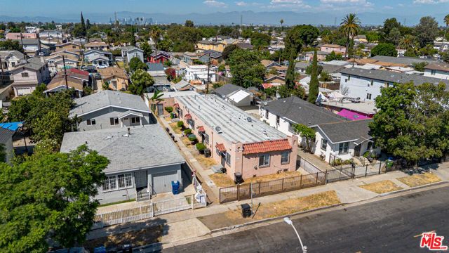 125 E 104th Street, Los Angeles, CA 90003
