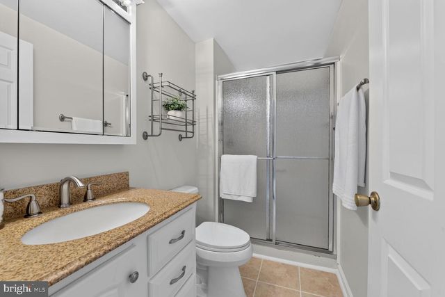 10902 HARPERS SQUARE CT, Reston, VA 20191