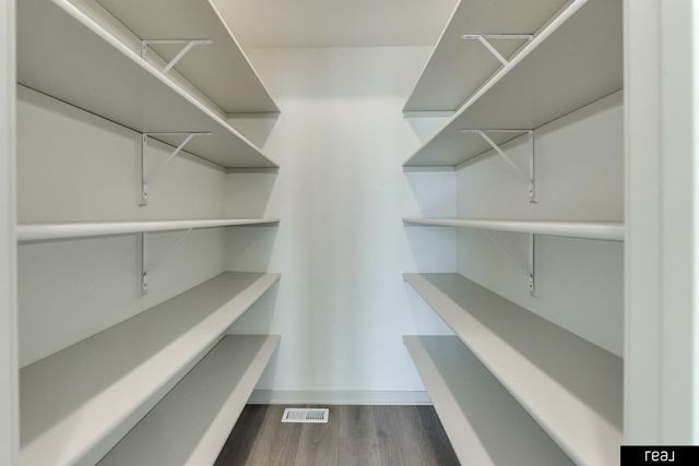 12613 S 79 Street, Papillion, NE 68046