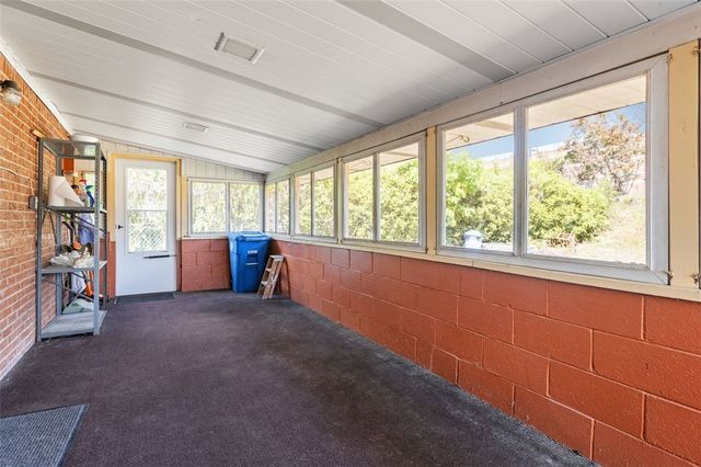 133 Eileen, Baldwin Boro, PA 15227