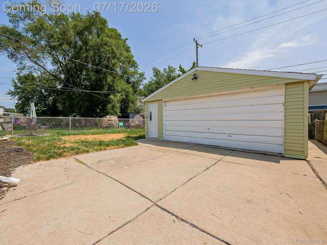 3855 18th Street, Wyandotte, MI 48192