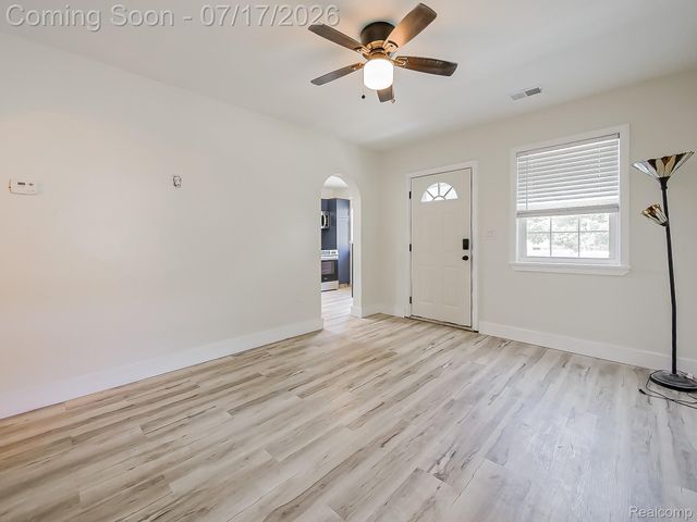 3855 18th Street, Wyandotte, MI 48192
