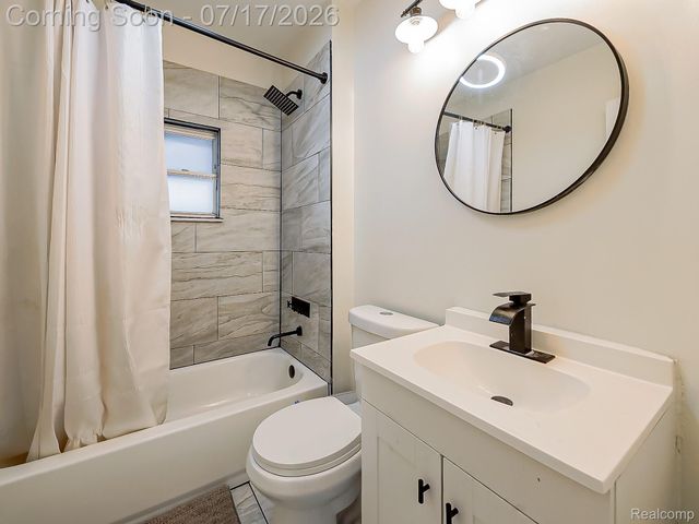 3855 18th Street, Wyandotte, MI 48192