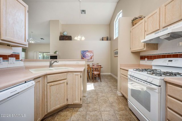 2168 Dorado Drive, Las Cruces, NM 88011