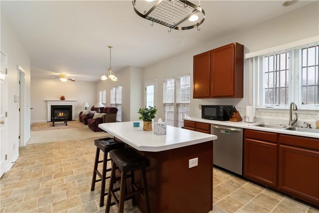 215 Ridge Bay Court, Greenville, SC 29611