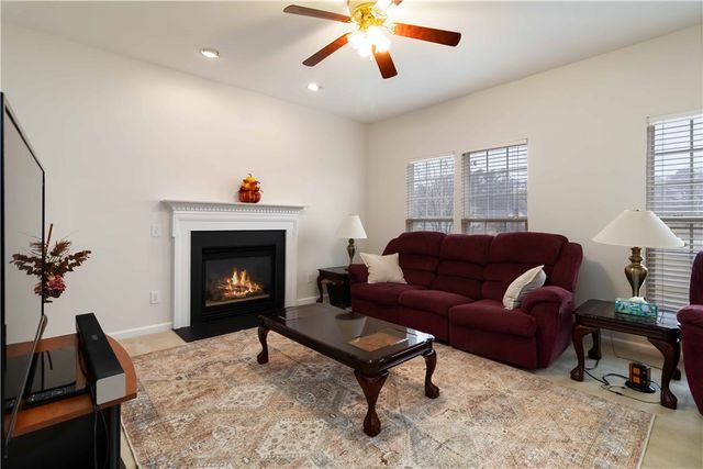 215 Ridge Bay Court, Greenville, SC 29611