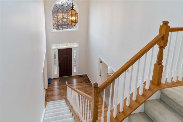 215 Ridge Bay Court, Greenville, SC 29611