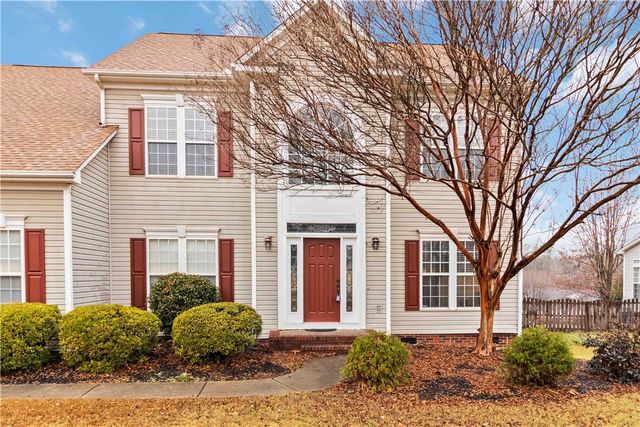 215 Ridge Bay Court, Greenville, SC 29611