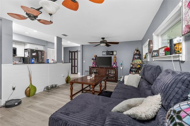 117 BEDFORD DRIVE NE, Port Charlotte, FL 33952