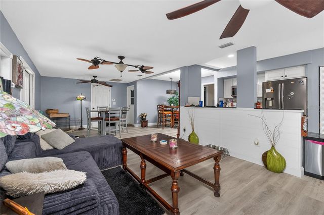 117 BEDFORD DRIVE NE, Port Charlotte, FL 33952