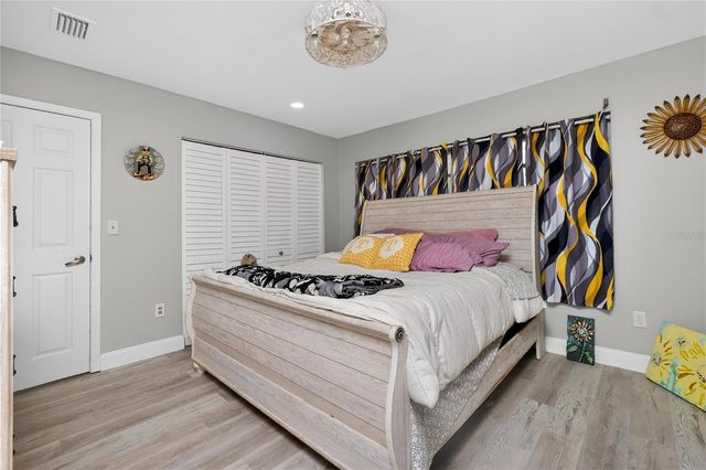 117 BEDFORD DRIVE NE, Port Charlotte, FL 33952