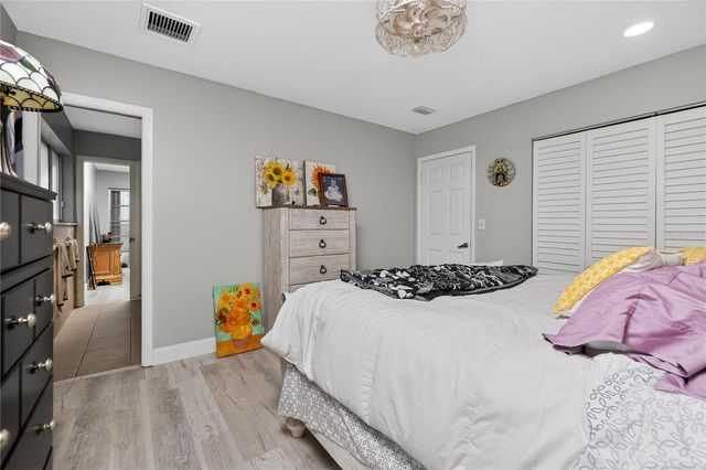 117 BEDFORD DRIVE NE, Port Charlotte, FL 33952