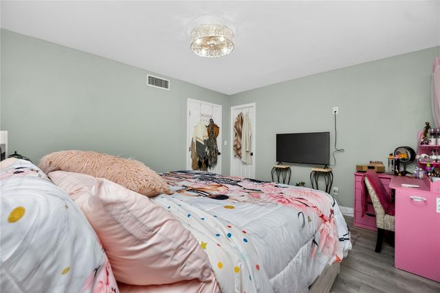 117 BEDFORD DRIVE NE, Port Charlotte, FL 33952