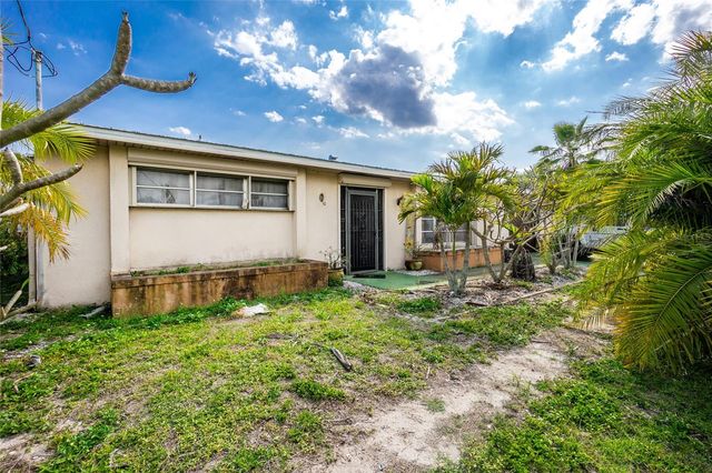 117 BEDFORD DRIVE NE, Port Charlotte, FL 33952