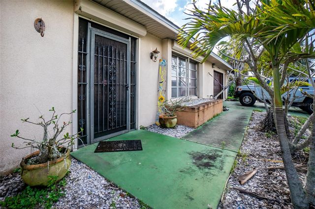 117 BEDFORD DRIVE NE, Port Charlotte, FL 33952