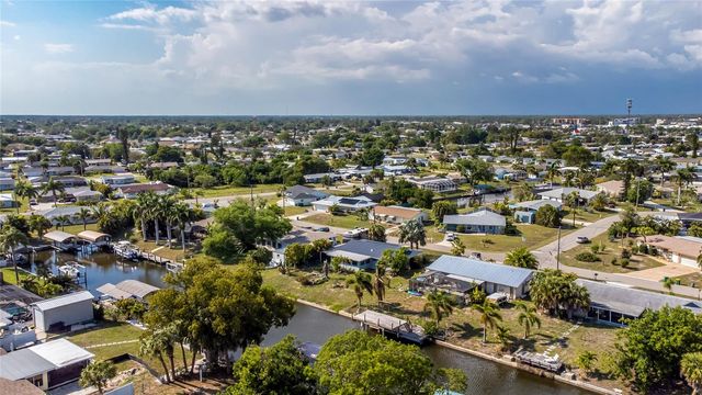 117 BEDFORD DRIVE NE, Port Charlotte, FL 33952