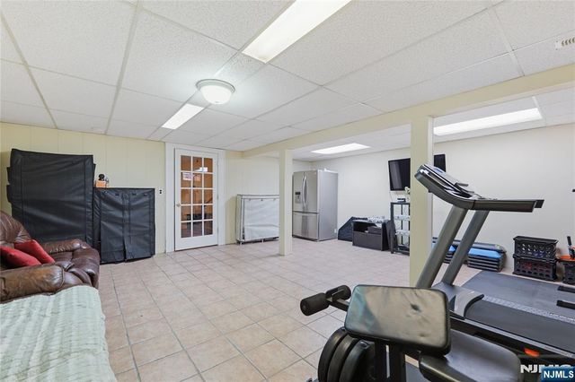 947 Franklin Lake Road, Franklin Lakes, NJ 07417