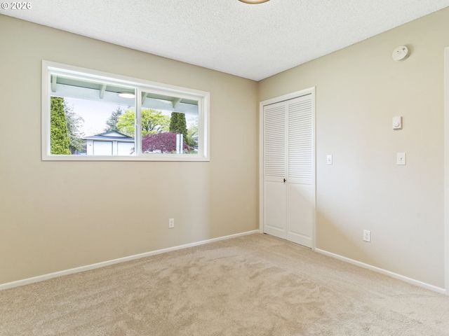 2615 E MCLOUGHLIN Blvd, Vancouver, WA 98661