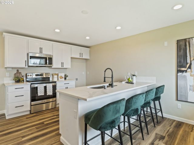 2615 E MCLOUGHLIN Blvd, Vancouver, WA 98661