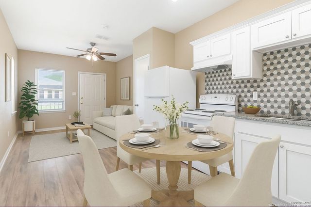 931 W Rosewood, San Antonio, TX 78201
