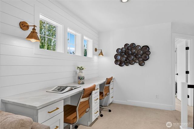 33903 Sorenson Street SE, Snoqualmie, WA 98065