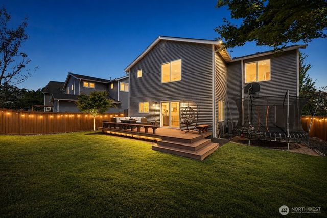 33903 Sorenson Street SE, Snoqualmie, WA 98065