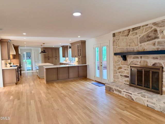 1023 Cleland Drive, Chapel Hill, NC 27517