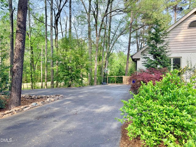 1023 Cleland Drive, Chapel Hill, NC 27517