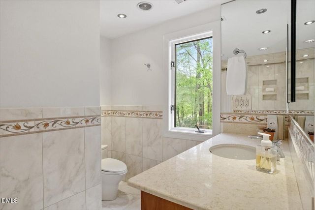 1023 Cleland Drive, Chapel Hill, NC 27517