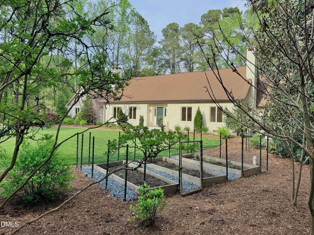 1023 Cleland Drive, Chapel Hill, NC 27517