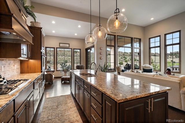 8000 Raphael Lane, Littleton, CO 80125
