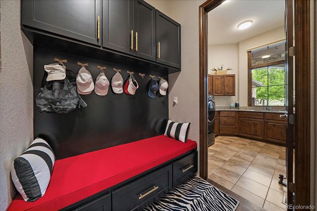 8000 Raphael Lane, Littleton, CO 80125