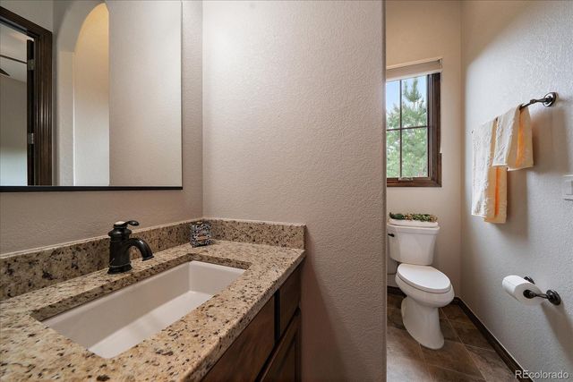 8000 Raphael Lane, Littleton, CO 80125